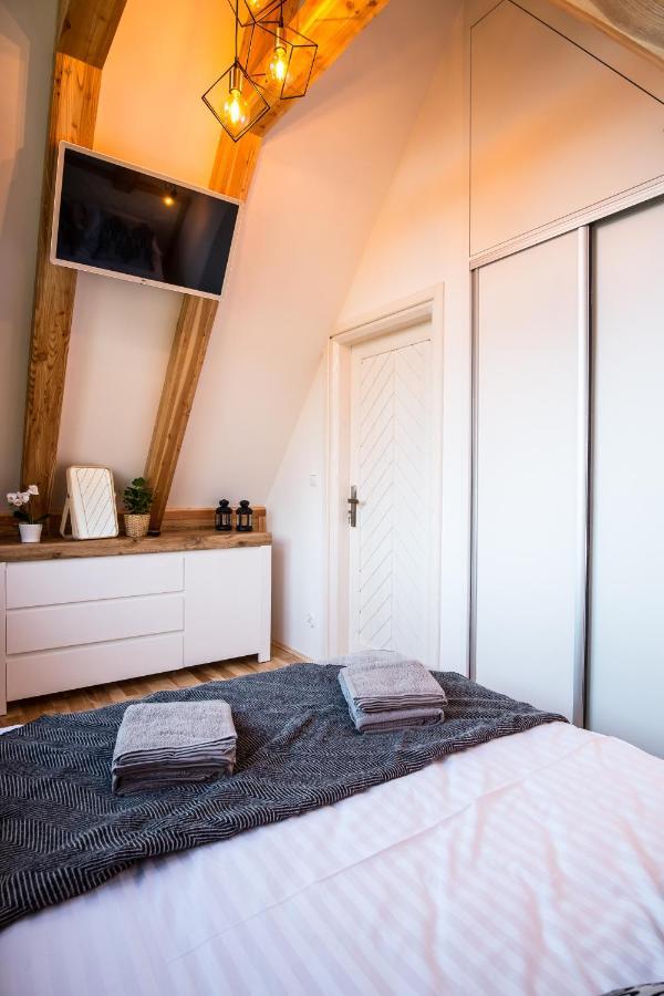 Domek & Apartament Na Ogrodzie Сухе Екстериор снимка
